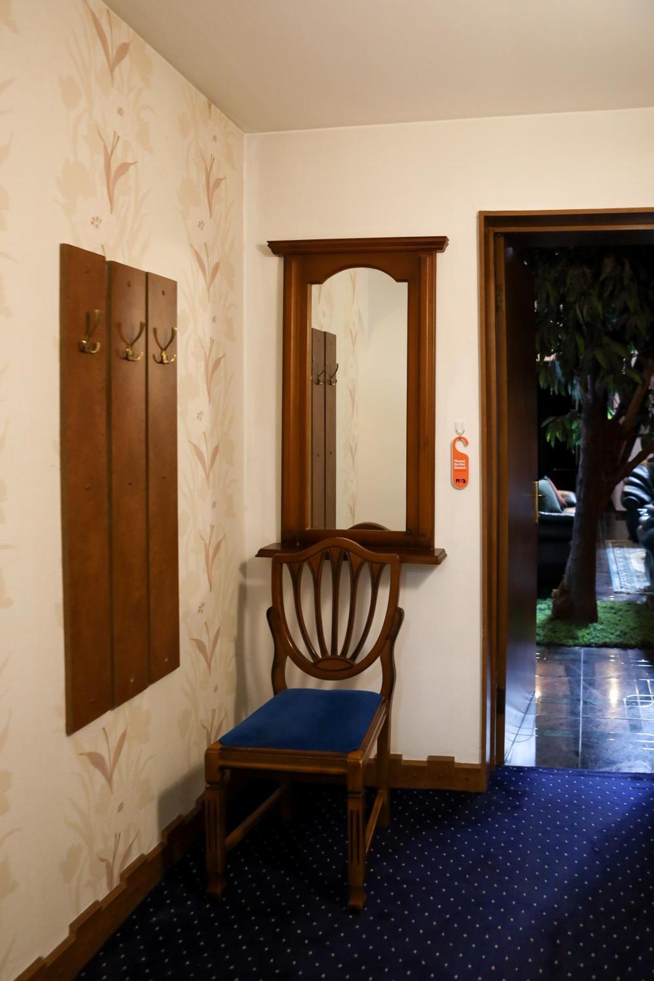 Hotel No Problem à Erévan Extérieur photo